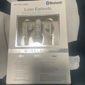 Luxe Wireless Earbuds with In-line Microphone - Silver